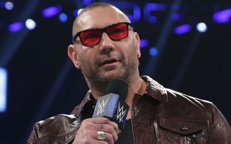 batista-confirms-he-retired-the-way-he-wanted-from-wwe-without-fanfare-05