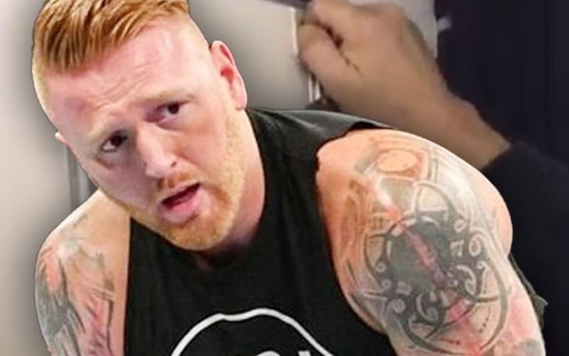 heath-slater-shares-embarrassing-video-of-being-locked-in-an-airplane-lavatory-08