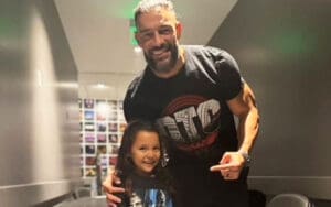 roman-reigns-spent-time-with-child-battling-cancer-before-913-wwe-smackdown-33