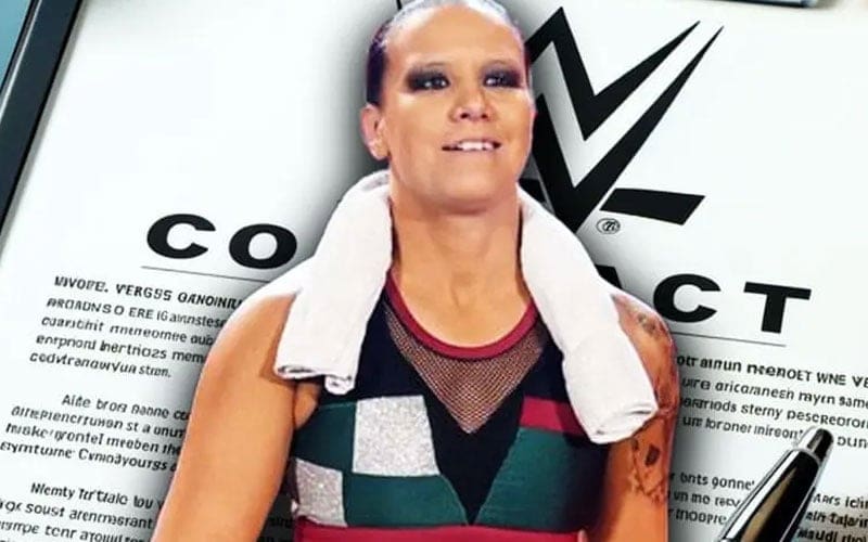 shayna-baszler-signs-new-deal-with-wwe-13