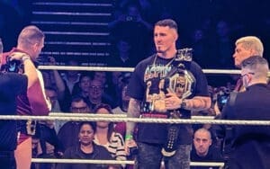 interim-ufc-heavyweight-champion-tom-aspinall-shares-ring-with-cody-rhodes-and-gunther-at-wwe-live-event-22