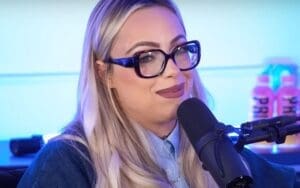 Liv Morgan Refusing Airport Photos Because She’s “Bad Girl” Now Liv Morgan Refusing Airport Photos Because She’s “Bad Girl” Now