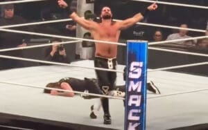 Seth Rollins Makes In-Ring Return After 10/25 WWE SmackDown Seth Rollins Makes In-Ring Return After 10/25 WWE SmackDown