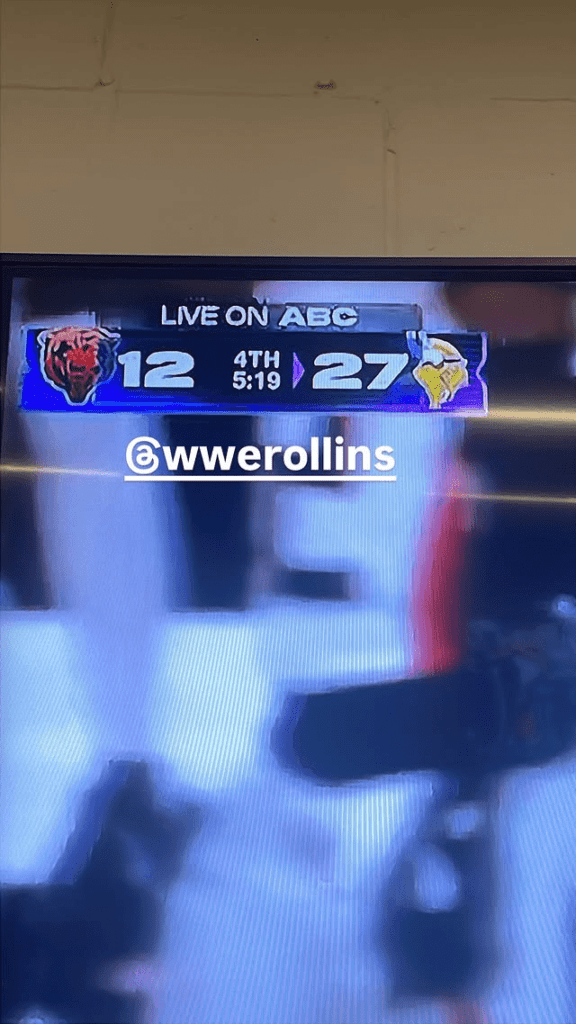 CM Punk Taunts Seth Rollins with Chicago Bears' Loss After 12/16 WWE RAW