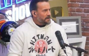 CM Punk Admits WWE Superstars Dislike Him Over Constant Fan Chants CM Punk Admits WWE Superstars Dislike Him Over Constant Fan Chants