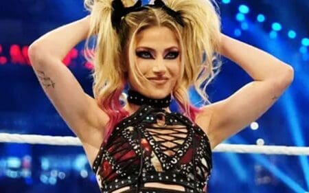 Alexa Bliss Shows Off Bruised Arm After Royal Rumble Return