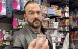 Drew McIntyre Mocks LA Knight’s Royal Rumble Controversy at Topps Rip Night Event Drew McIntyre Mocks LA Knight’s Royal Rumble Controversy at Topps Rip Night Event