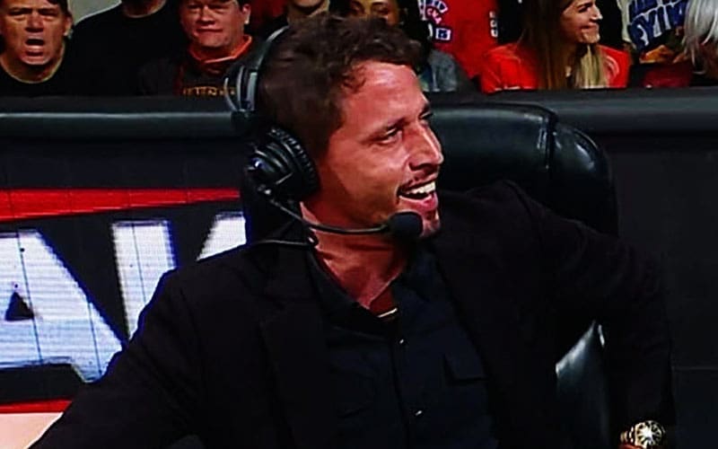 Comedians, Netflix Stars, and Game Creators Flood WWE Raw in Minnesota