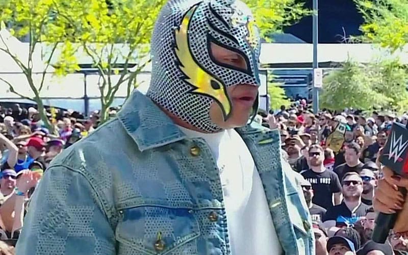Rey Mysterio Pulls Out of WrestleMania 41 After Suffering an Injury
