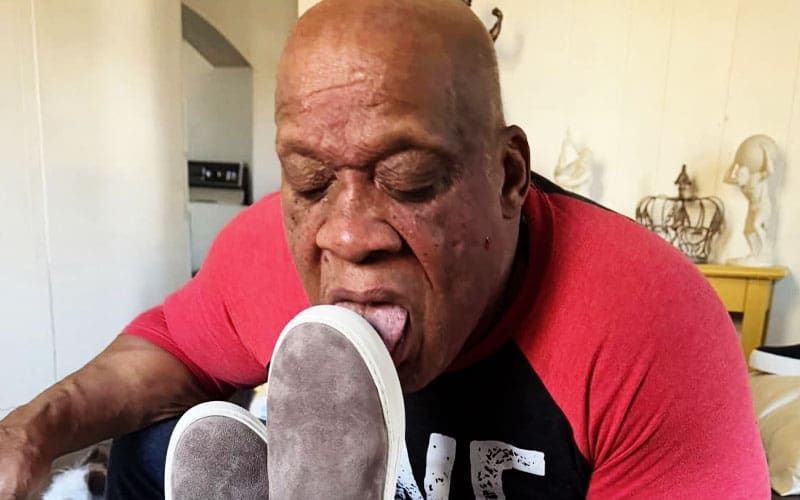 Tony Atlas’ Foot Fetish Took Priority Over Wrestling Gigs