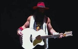 Former WWE Star Elias Returns as Elijah in Surprise NXT Appearance Former WWE Star Elias Returns as Elijah in Surprise NXT Appearance