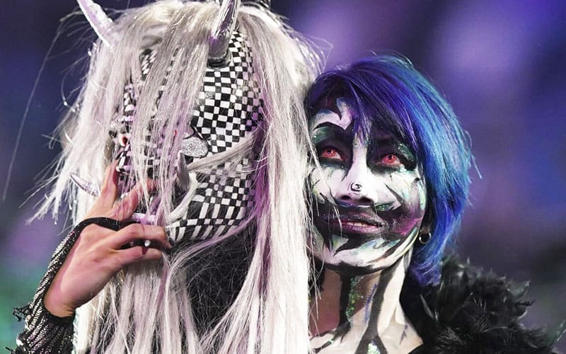 Creators Behind Asuka’s New Mask on 6/16 WWE RAW Revealed