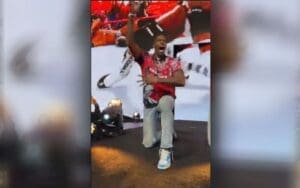 Dwight Howard Hits Back-to-Back Spinaroonies at Fanatics Fest 2025