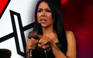 Ex-WWE Star Elayna Black Threatens to Block More Twitter Users After Onlyfans Backlash