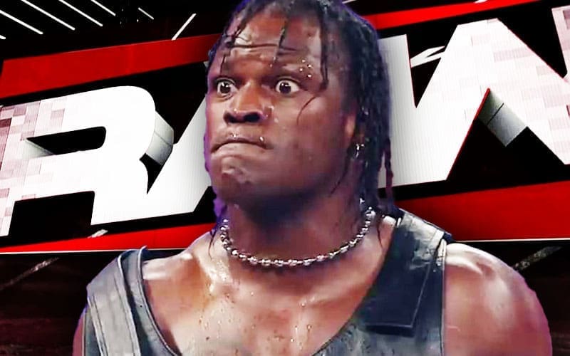 WWE Didn’t Want Talents Wearing R-Truth Shirts on RAW After His Sudden Exit