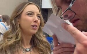 Tr1bal Ke1th Creeps Out The Bunny With Photo Sniffing Antics At Pro Wrestling Convention